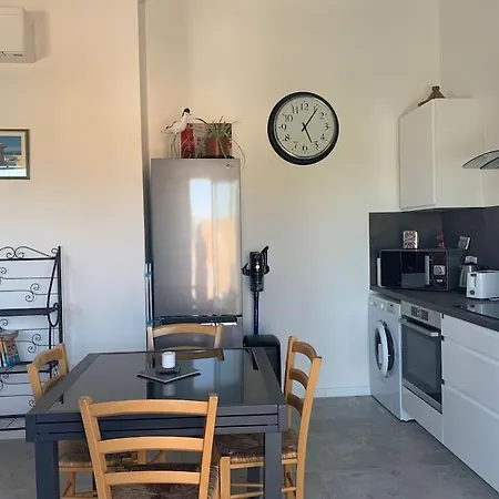 Maison Terrasse Proche Centre Ville Et Ile De Re La Rochelle  Buitenkant foto