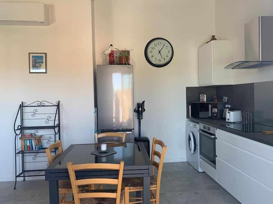 Maison Terrasse Proche Centre Et Ile De Re Apartamento